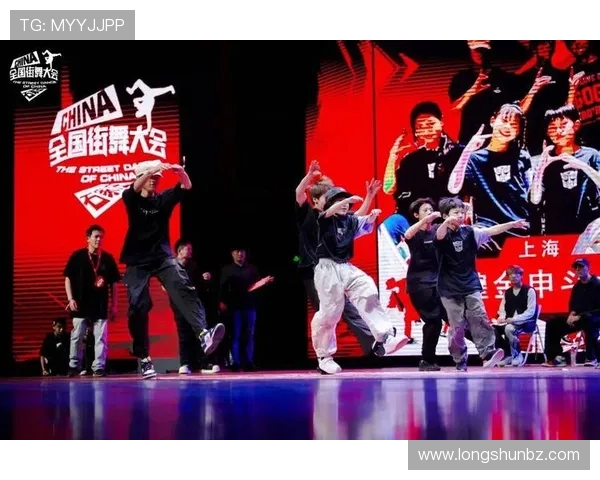 武汉街舞队揭秘:热情与梦想交织的舞动之旅